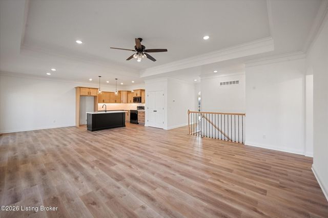 150 Broken Arrow Ct, Mt Washington, KY 40047