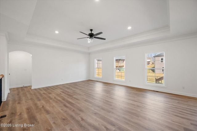 150 Broken Arrow Ct, Mt Washington, KY 40047