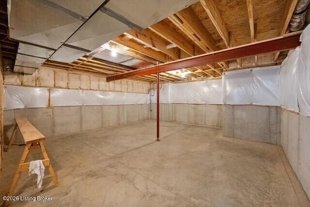 150 Broken Arrow Ct, Mt Washington, KY 40047