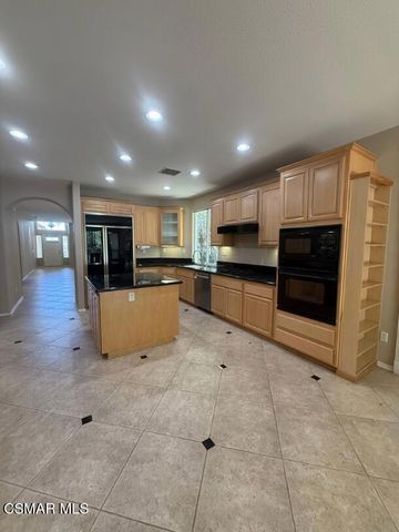 20721 Vercelli Way, Porter Ranch, CA 91326