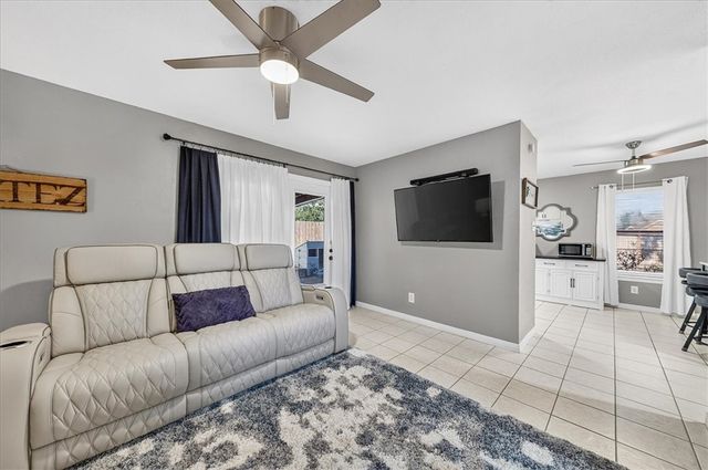 2629 Allencrest Dr, Corpus Christi, TX 78415
