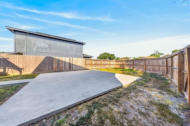 2629 Allencrest Dr, Corpus Christi, TX 78415