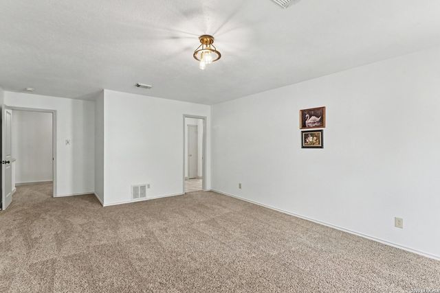 7711 Rio Blanco, Converse, TX 78109