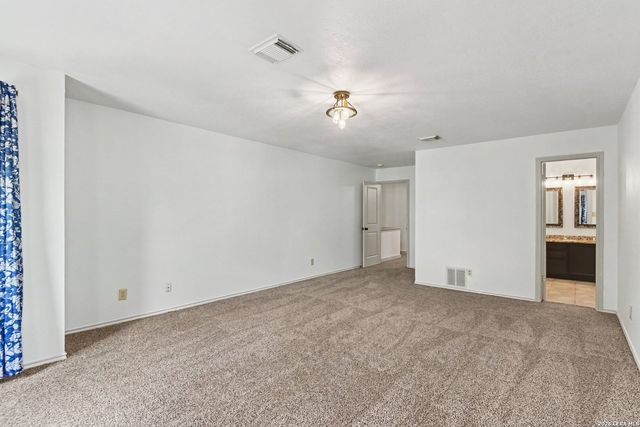 7711 Rio Blanco, Converse, TX 78109