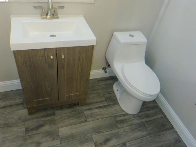720 York St 212, San Francisco, CA 94110