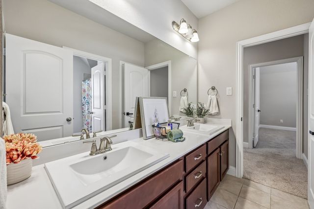 433 Forestridge Drive, Fate, TX 75087