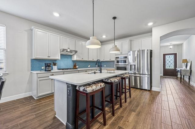 433 Forestridge Drive, Fate, TX 75087