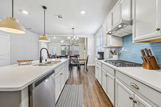 433 Forestridge Drive, Fate, TX 75087