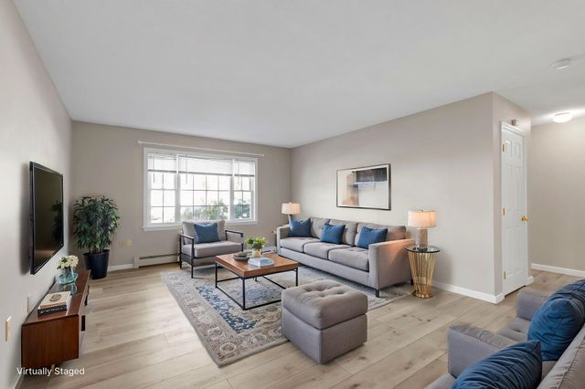 50 Brookside Dr Apt J1, Exeter, NH 03833