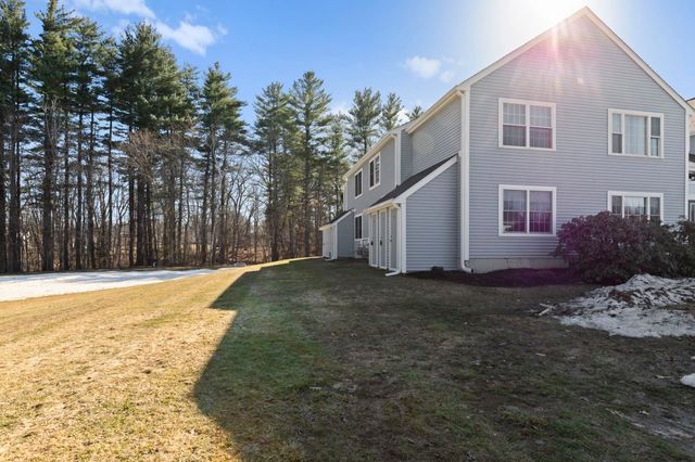 50 Brookside Dr Apt J1, Exeter, NH 03833