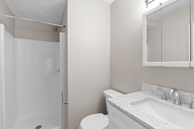 50 Brookside Dr Apt J1, Exeter, NH 03833