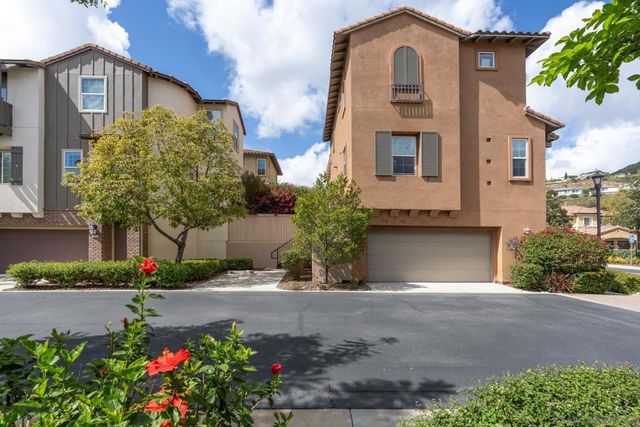 1553 Chert Dr, San Marcos, CA 92078