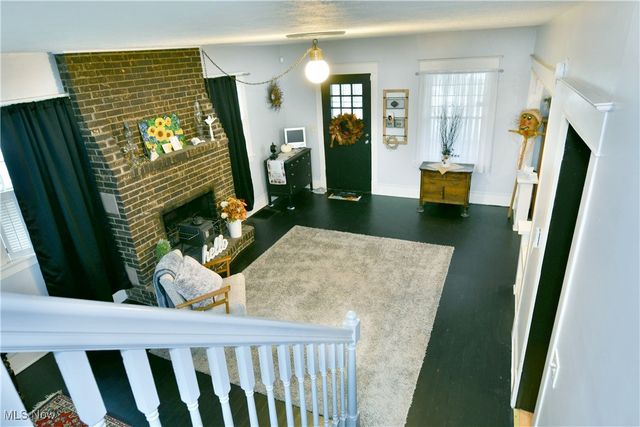 562 Belmont Avenue NE, Warren, OH 44483