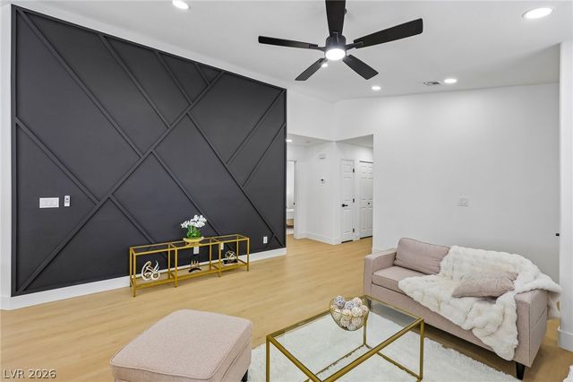 8360 Silverdale Avenue, Las Vegas, NV 89113