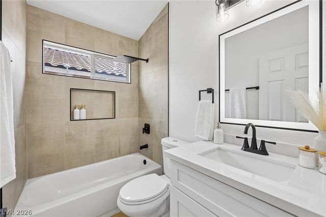 8360 Silverdale Avenue, Las Vegas, NV 89113
