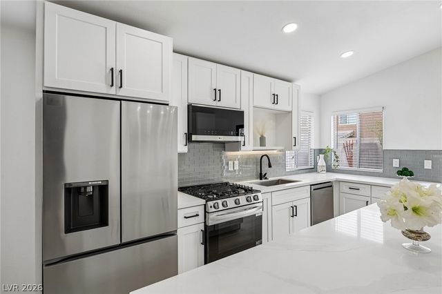 8360 Silverdale Avenue, Las Vegas, NV 89113