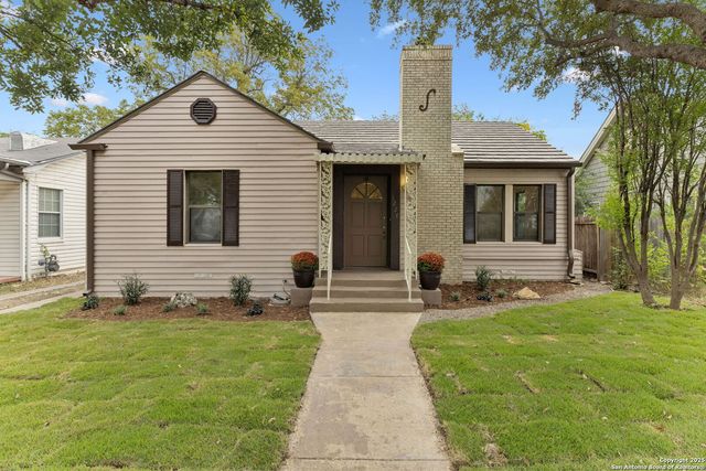 122 E Norwood Ct, San Antonio, TX 78212