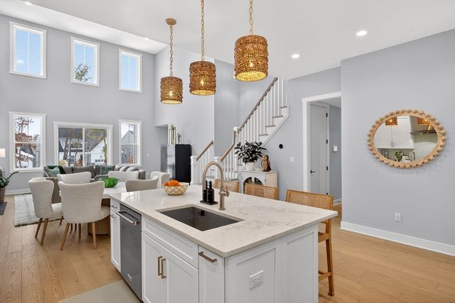 31 Owls Nest, Plymouth, MA 02360