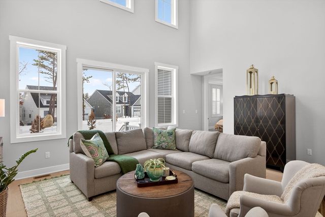 31 Owls Nest, Plymouth, MA 02360