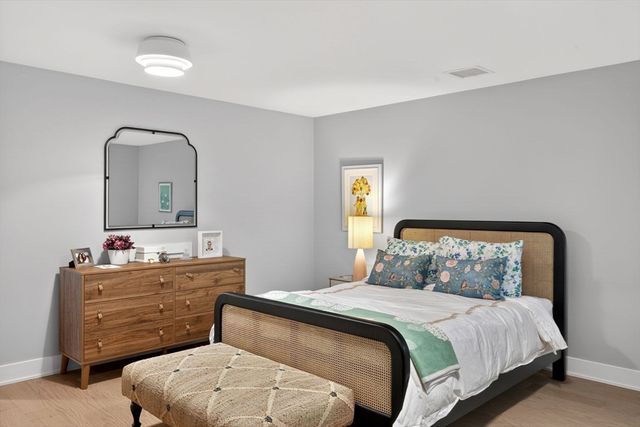 31 Owls Nest, Plymouth, MA 02360