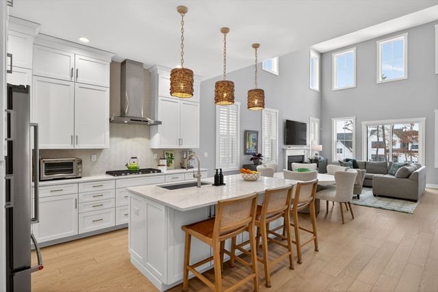 31 Owls Nest, Plymouth, MA 02360