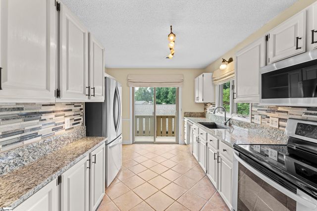 129 Tanager Circle, Greer, SC 29650
