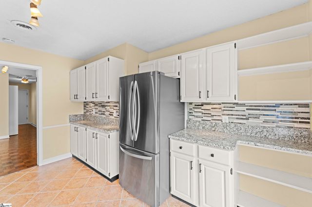 129 Tanager Circle, Greer, SC 29650
