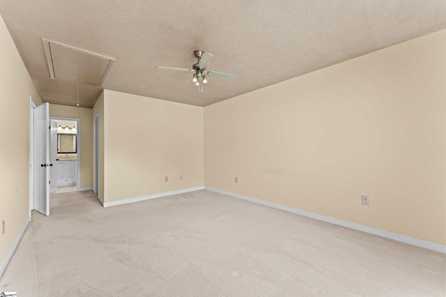 129 Tanager Circle, Greer, SC 29650