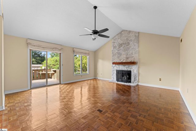 129 Tanager Circle, Greer, SC 29650