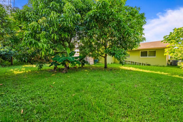 4786 Pine Cone Lane, West Palm Beach, FL 33417