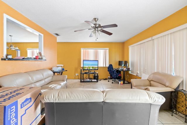 4786 Pine Cone Lane, West Palm Beach, FL 33417