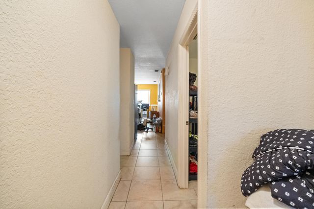 4786 Pine Cone Lane, West Palm Beach, FL 33417