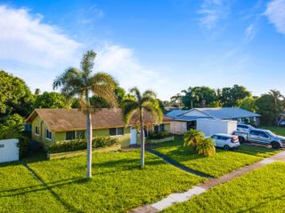 4786 Pine Cone Lane, West Palm Beach, FL 33417