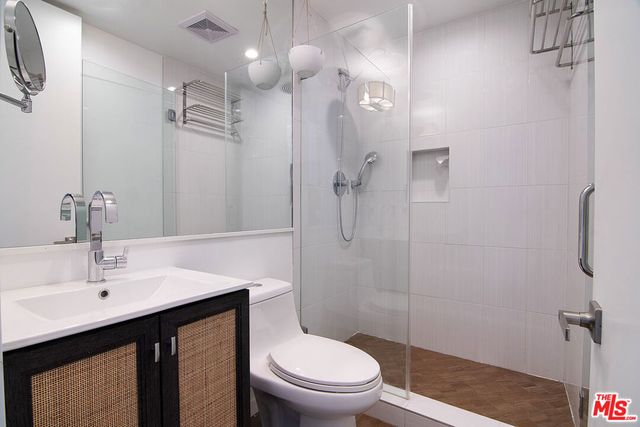 1621 S Bedford Street, Los Angeles, CA 90035