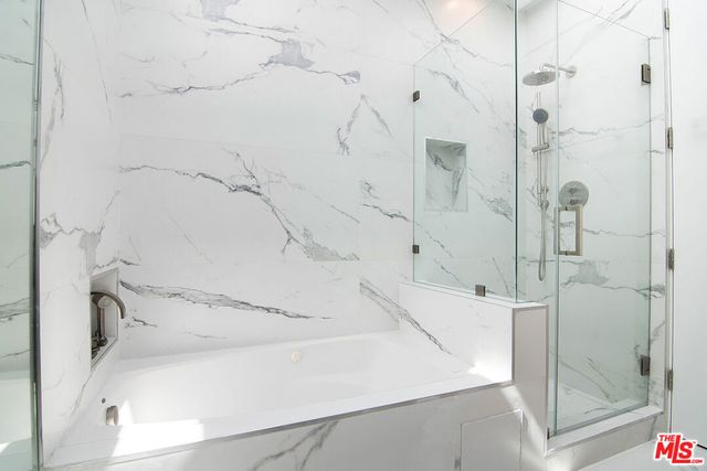 1621 S Bedford Street, Los Angeles, CA 90035