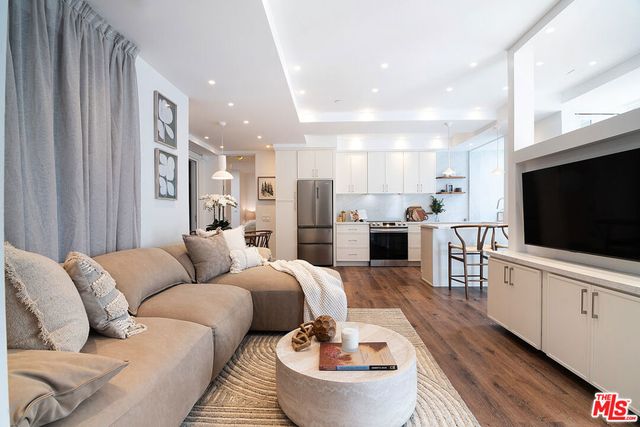 1621 S Bedford Street, Los Angeles, CA 90035