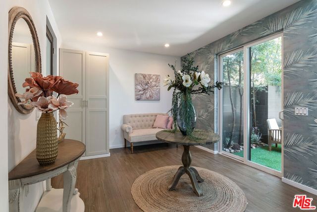 1621 S Bedford Street, Los Angeles, CA 90035