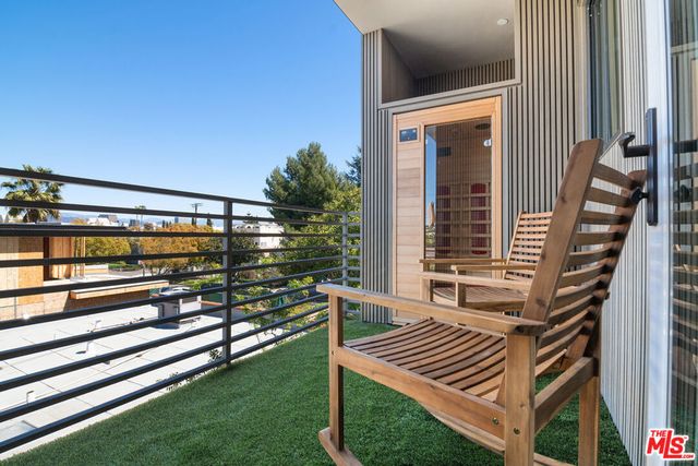 1621 S Bedford Street, Los Angeles, CA 90035