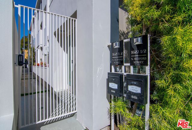 1621 S Bedford Street, Los Angeles, CA 90035