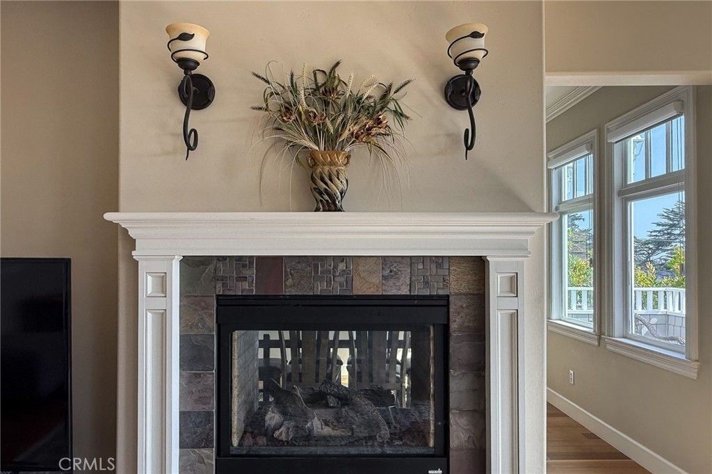 Image 15 of property listing at 5320 Windsor Boulevard, Cambria, CA 93428