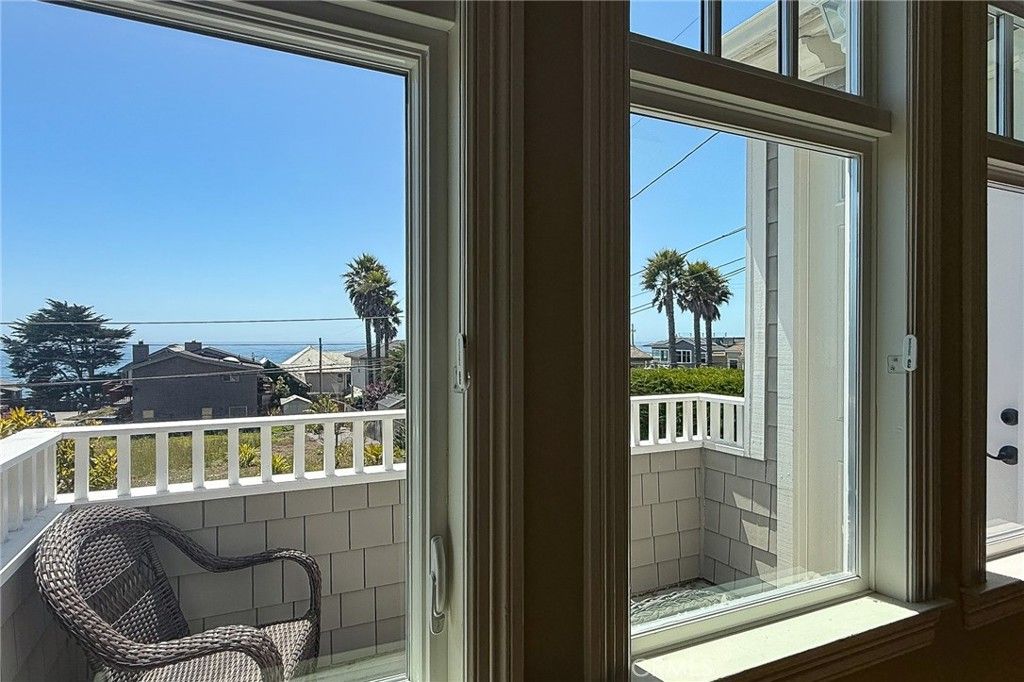Image 21 of property listing at 5320 Windsor Boulevard, Cambria, CA 93428