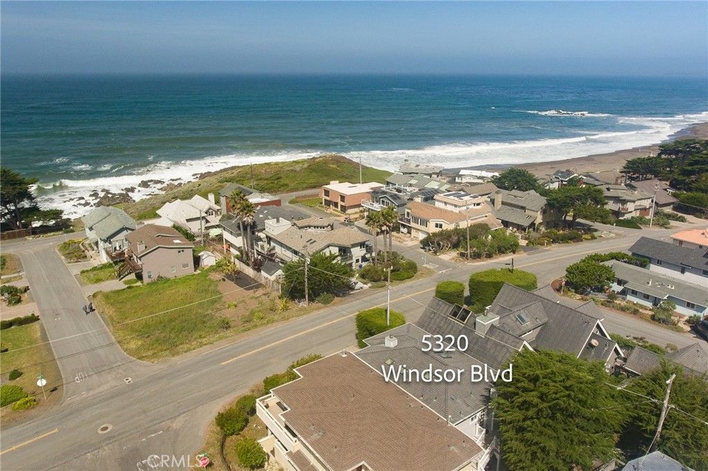 Image 3 of property listing at 5320 Windsor Boulevard, Cambria, CA 93428