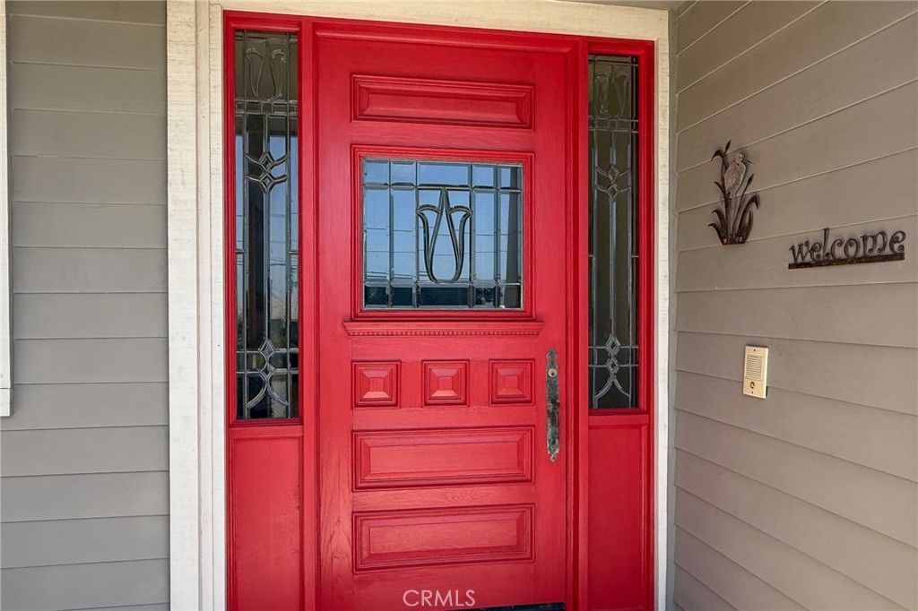Image 8 of property listing at 5320 Windsor Boulevard, Cambria, CA 93428