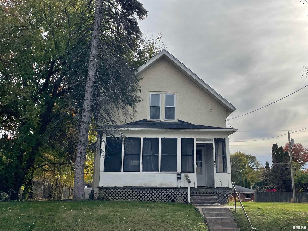 3116 11TH Avenue C, Moline, IL 61265