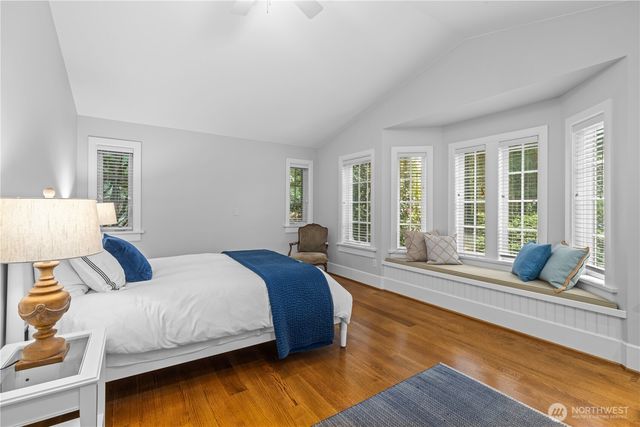 25314 SE 28th Street, Sammamish, WA 98075