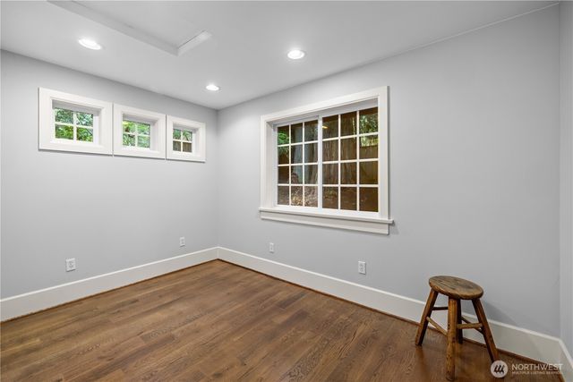 25314 SE 28th Street, Sammamish, WA 98075