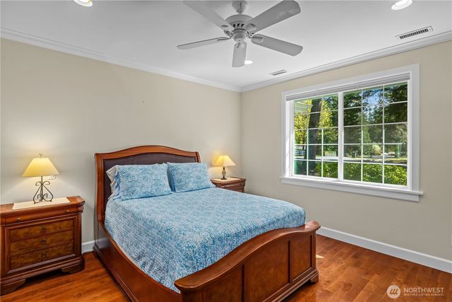 25314 SE 28th Street, Sammamish, WA 98075