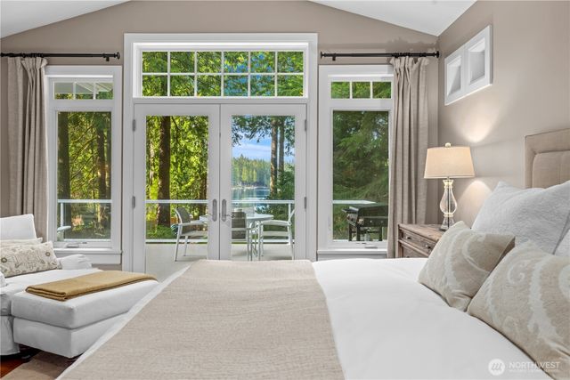 25314 SE 28th Street, Sammamish, WA 98075