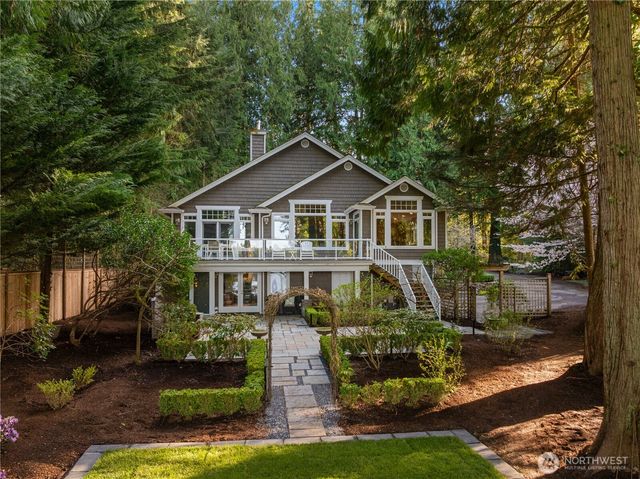 25314 SE 28th Street, Sammamish, WA 98075