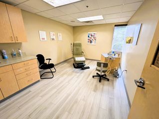 1565 Main Street 2-102, Tewksbury, MA 01876